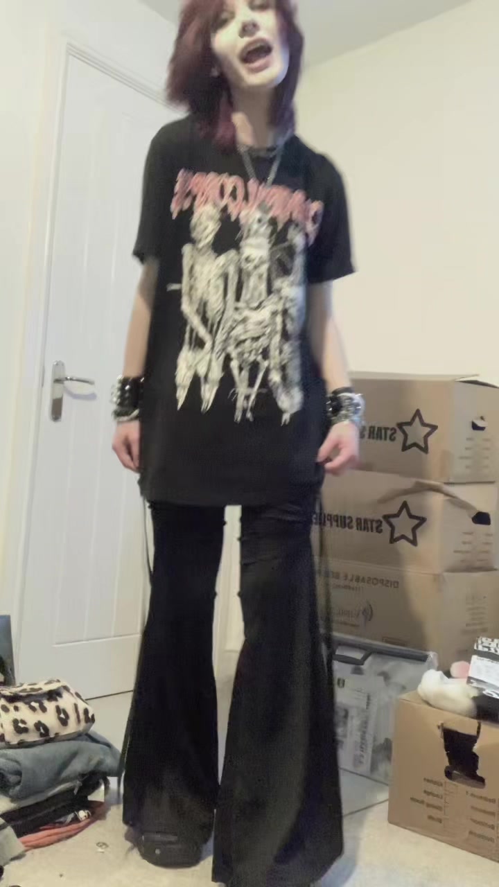 @Finleyyyy {🎒🌀- ⛑️🔪}
