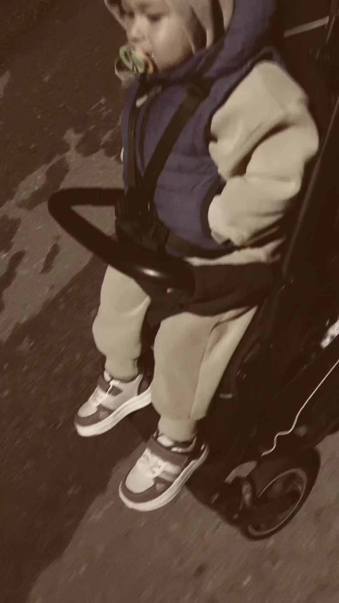@Мамочка в 18🤰