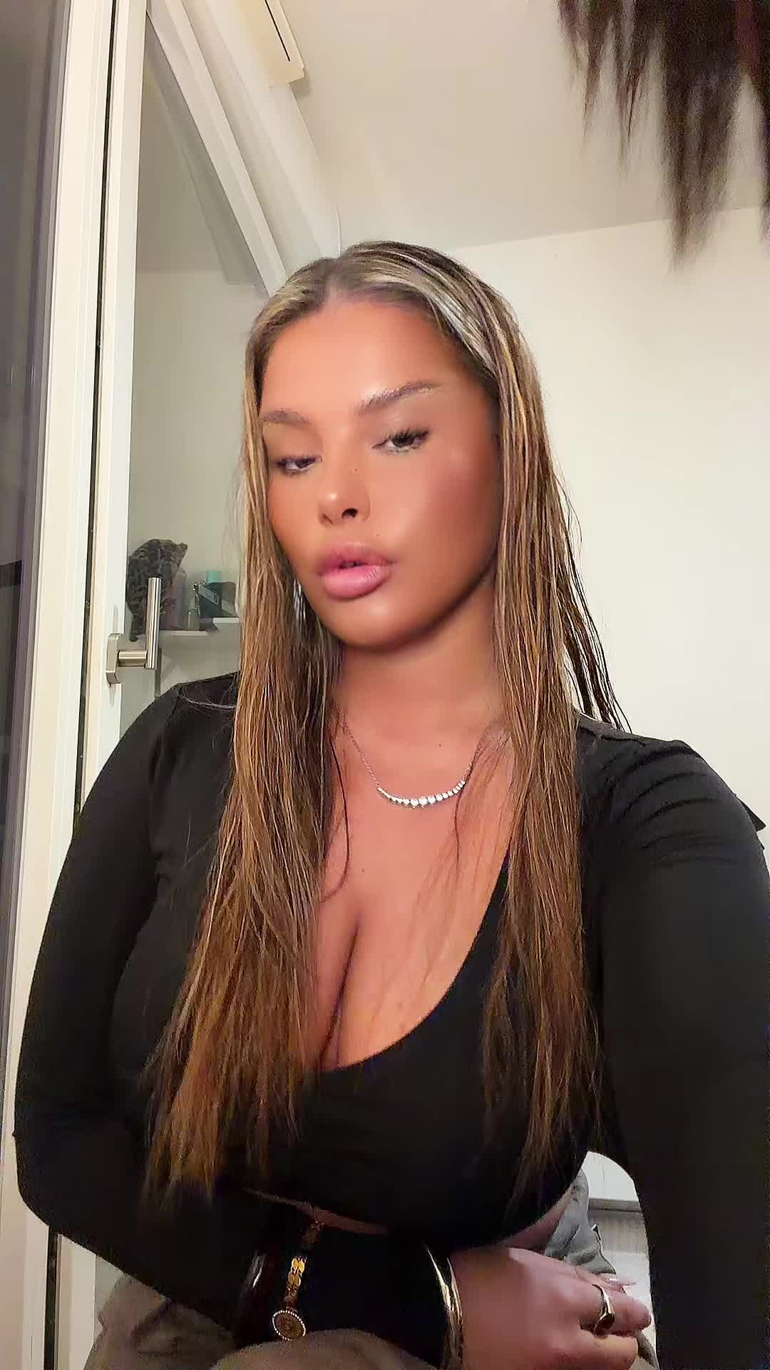 @noemiesbttt