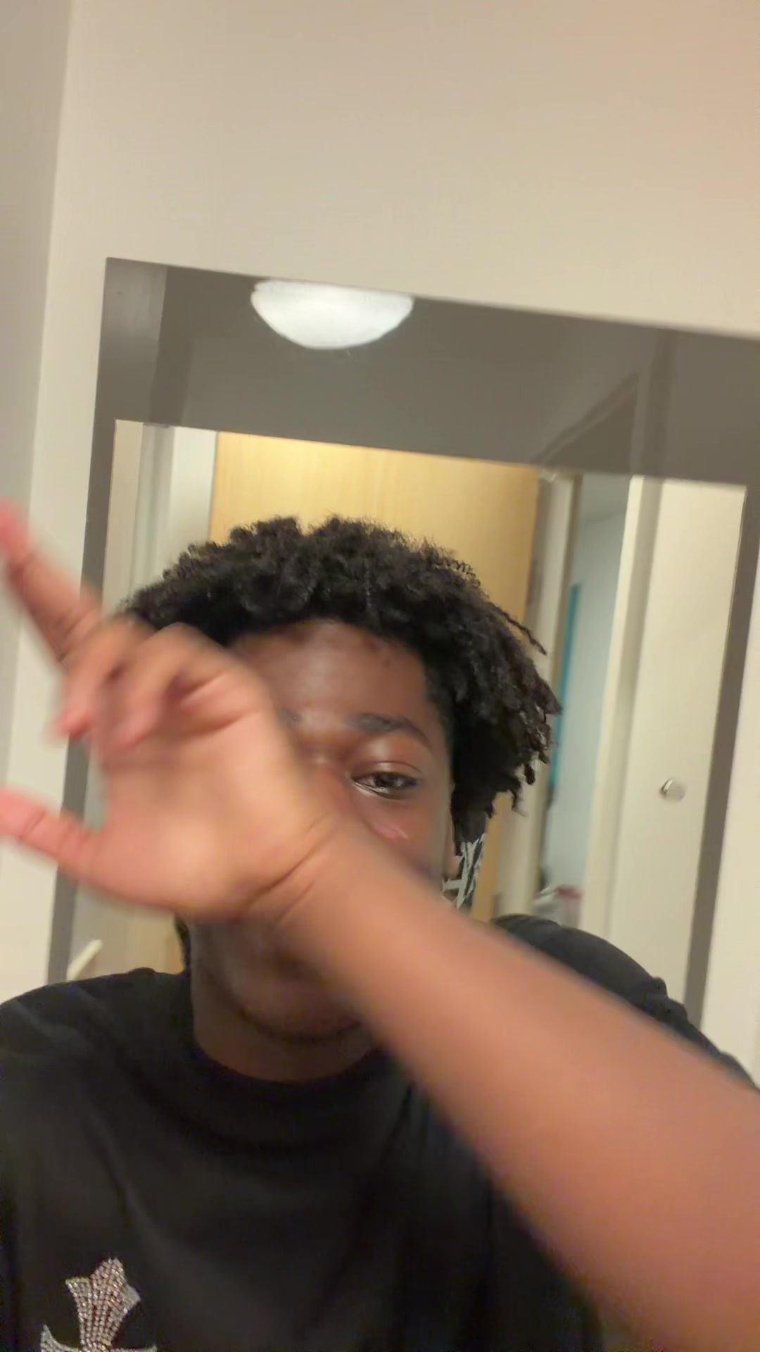@TechBoy🛍️