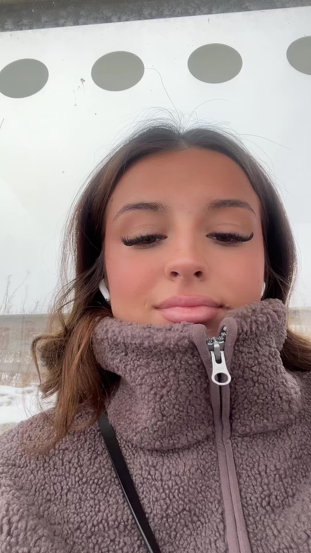 @Nr1an