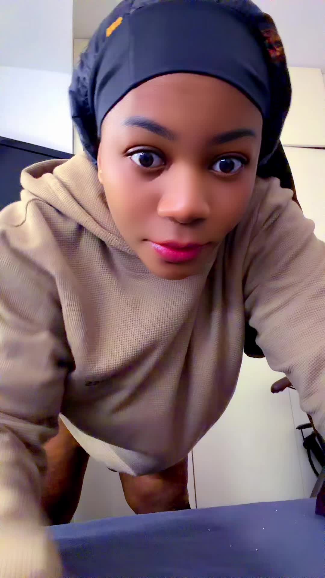 @Hybrid 734