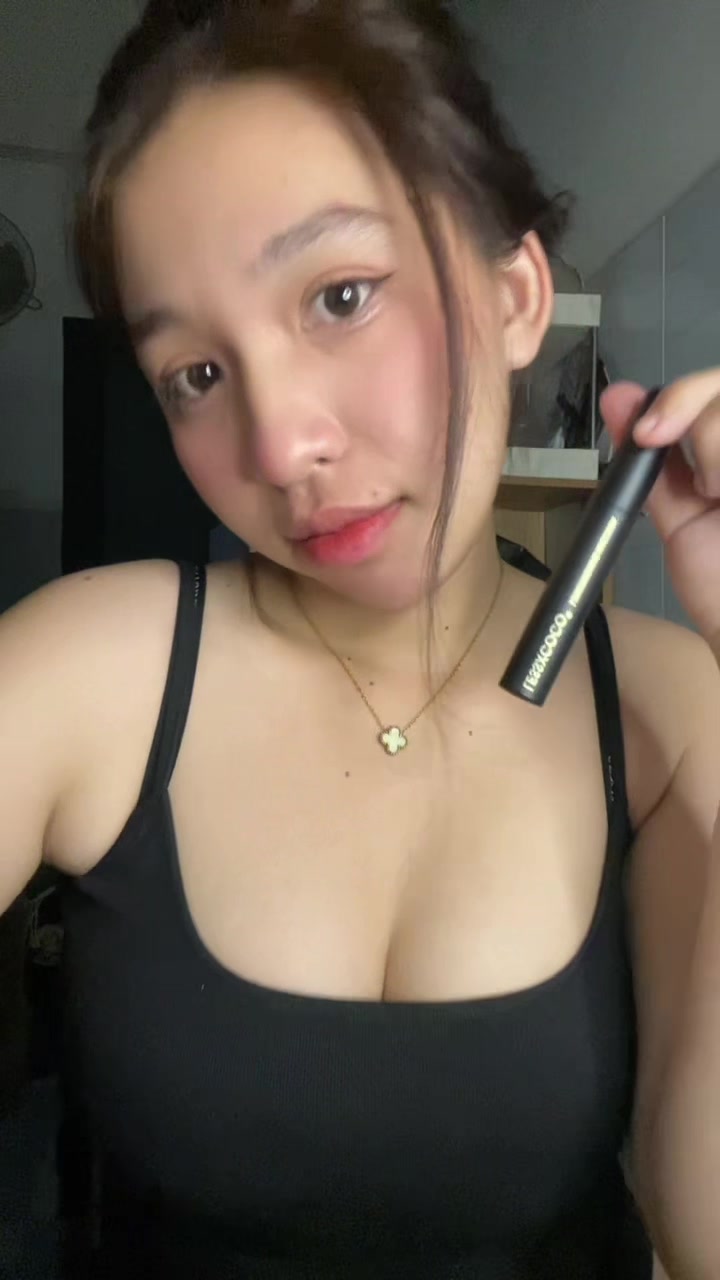 @H&agrave; Elee 🤎