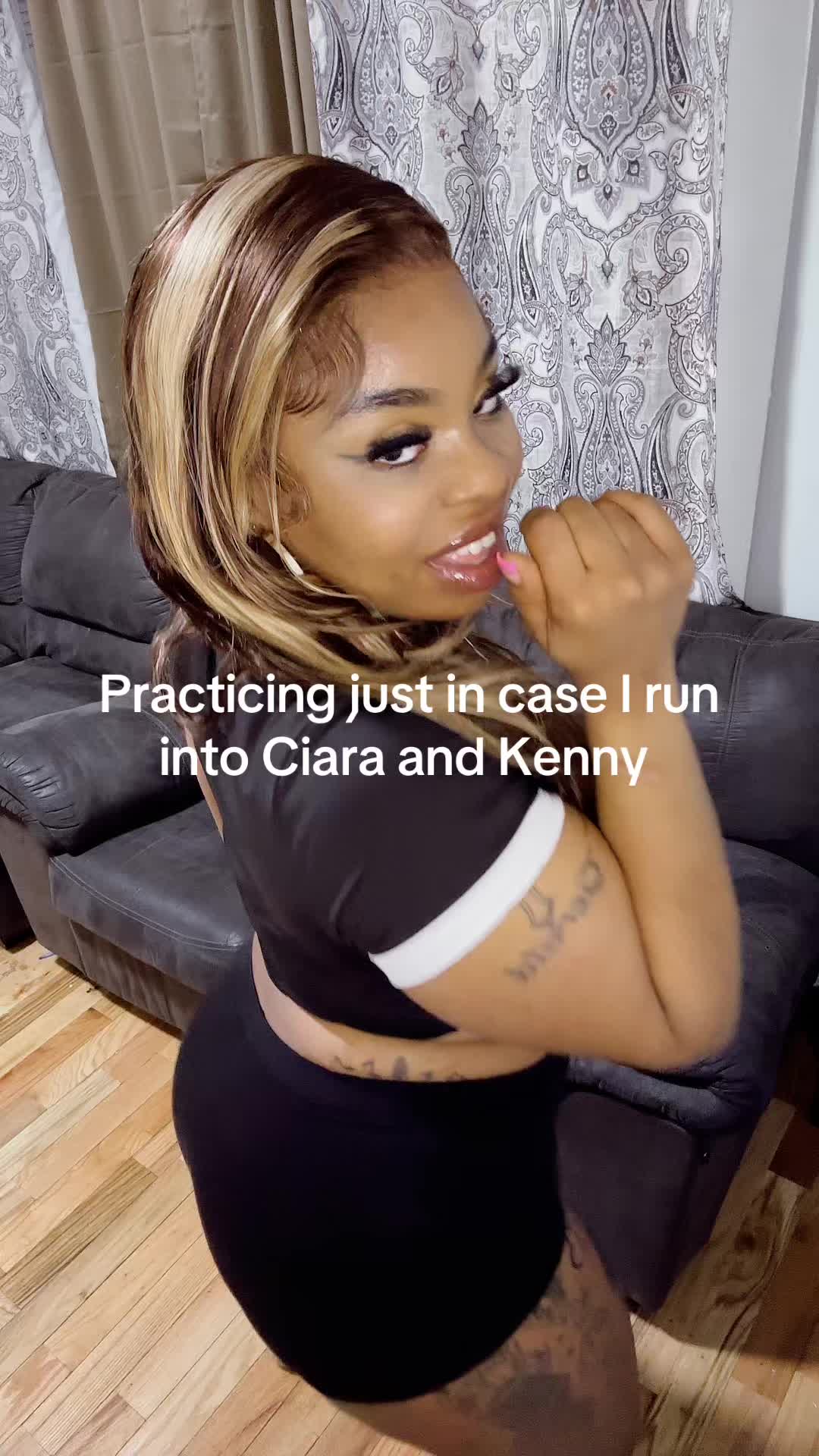 @Yaya_