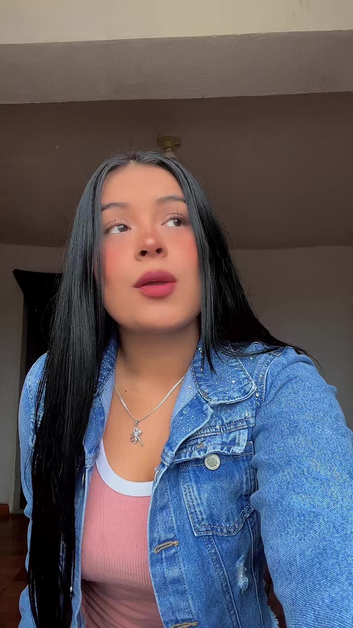 @Mayerly🦋🫰🏽