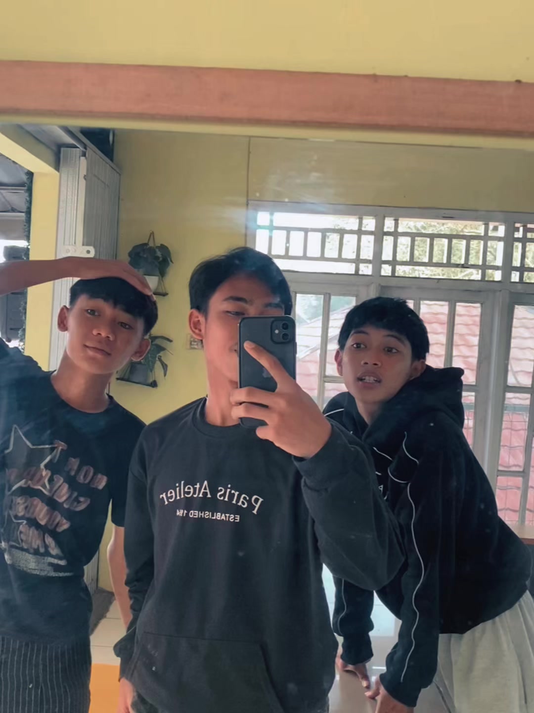 @H.O