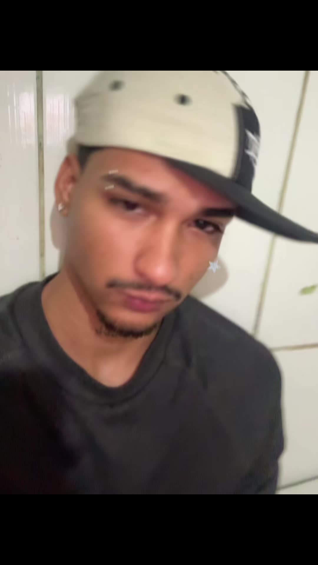 @LEVI BARRETO