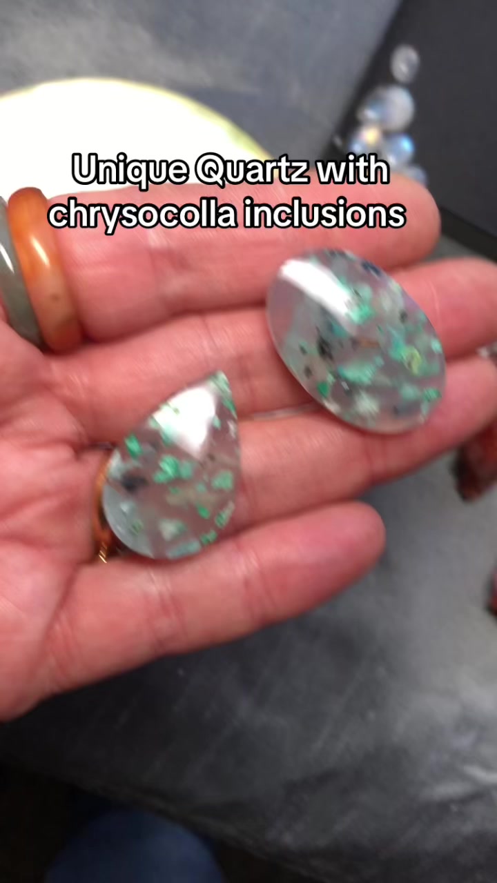 @nikmakcrystals