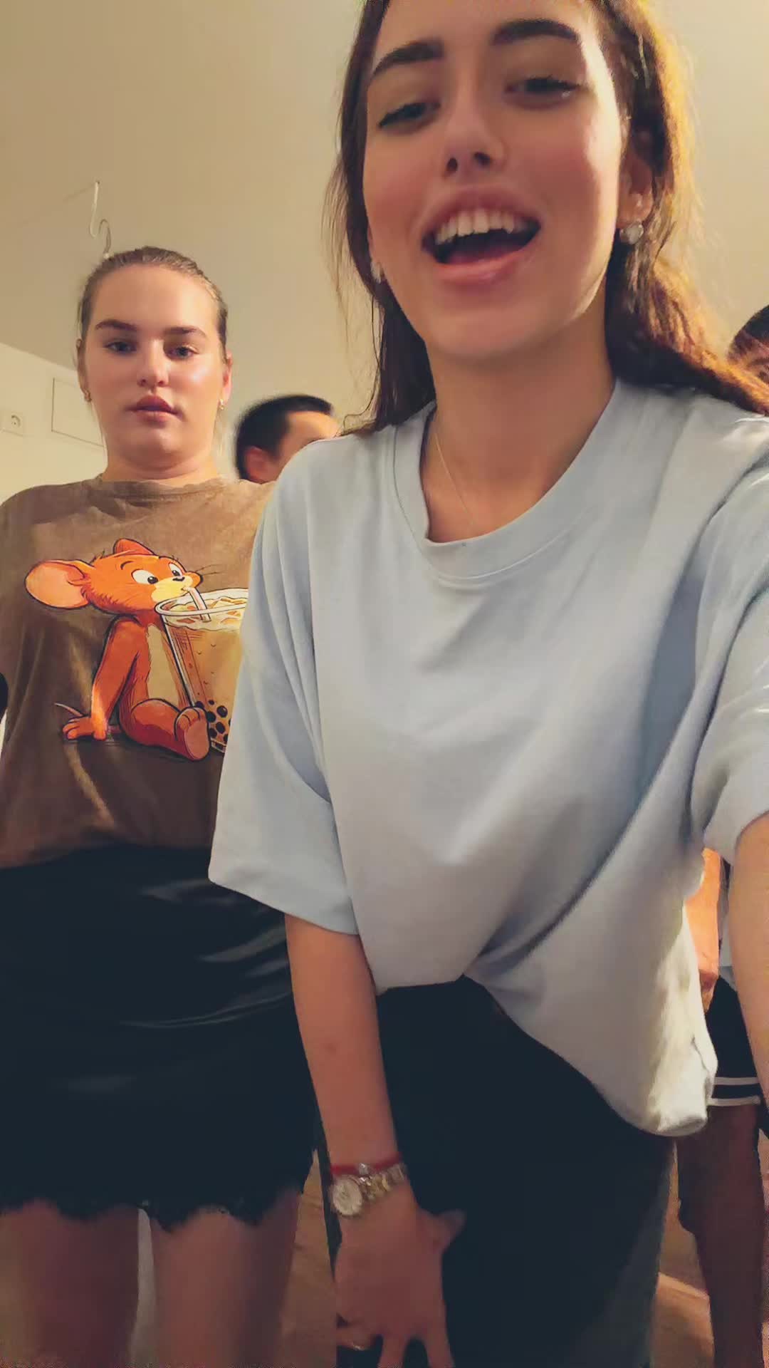 @Olleggovnaaa__