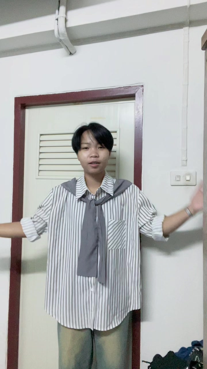 @นินิว