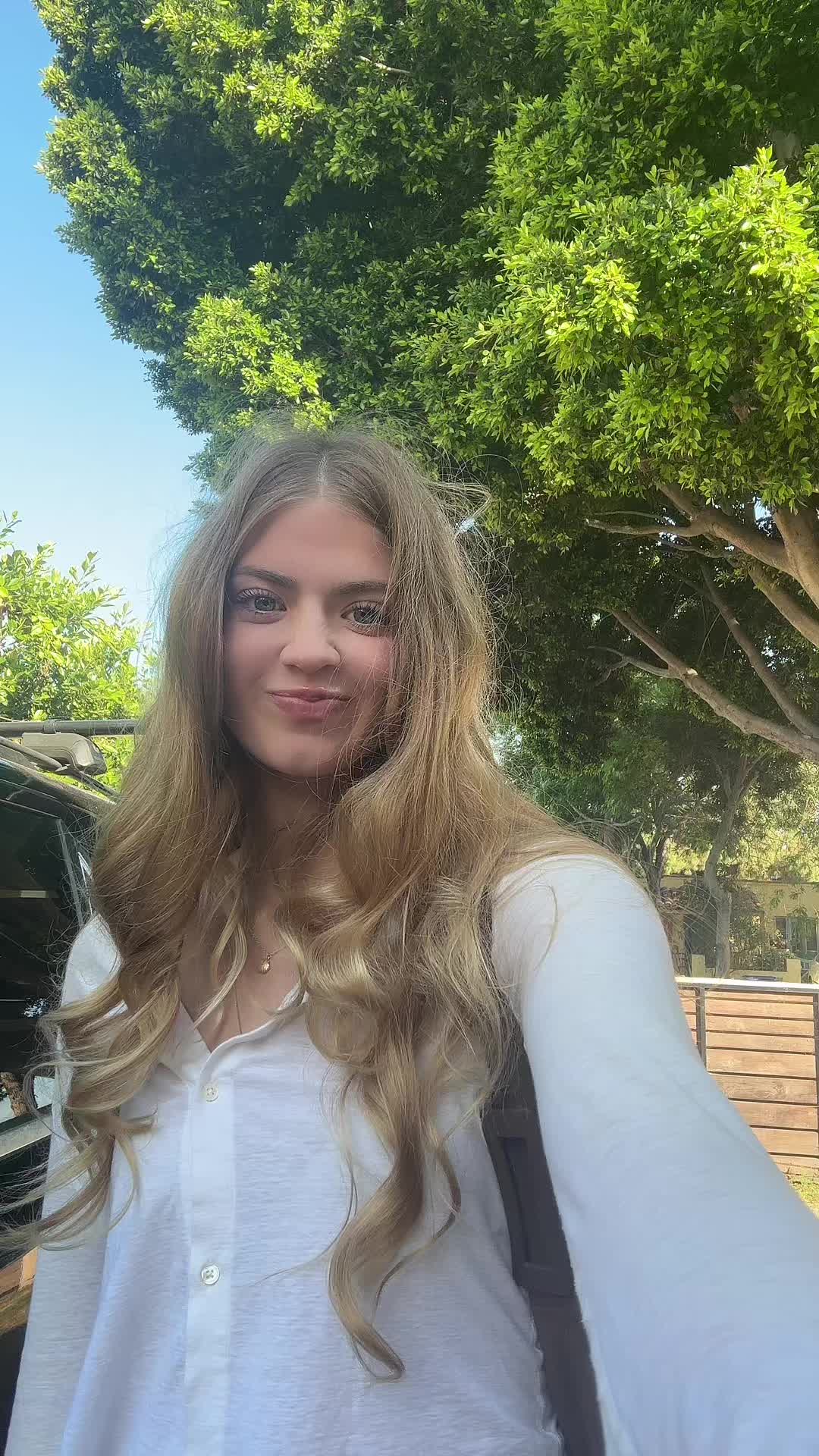 @abbieliciious