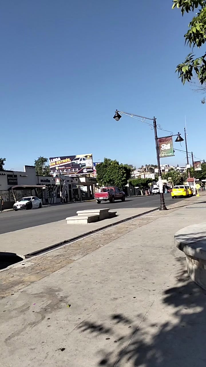 @Angel Carl&oacute;n