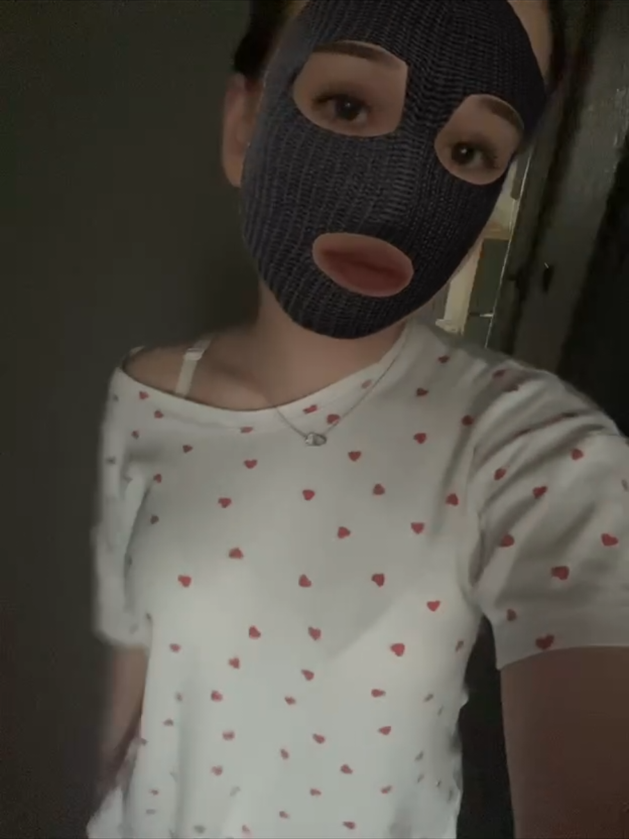 @бледная