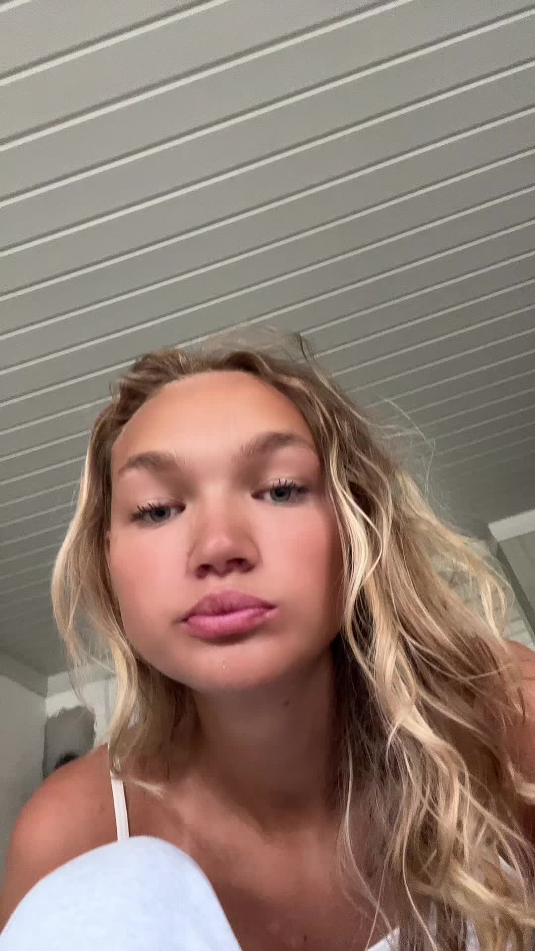 @Selmzz