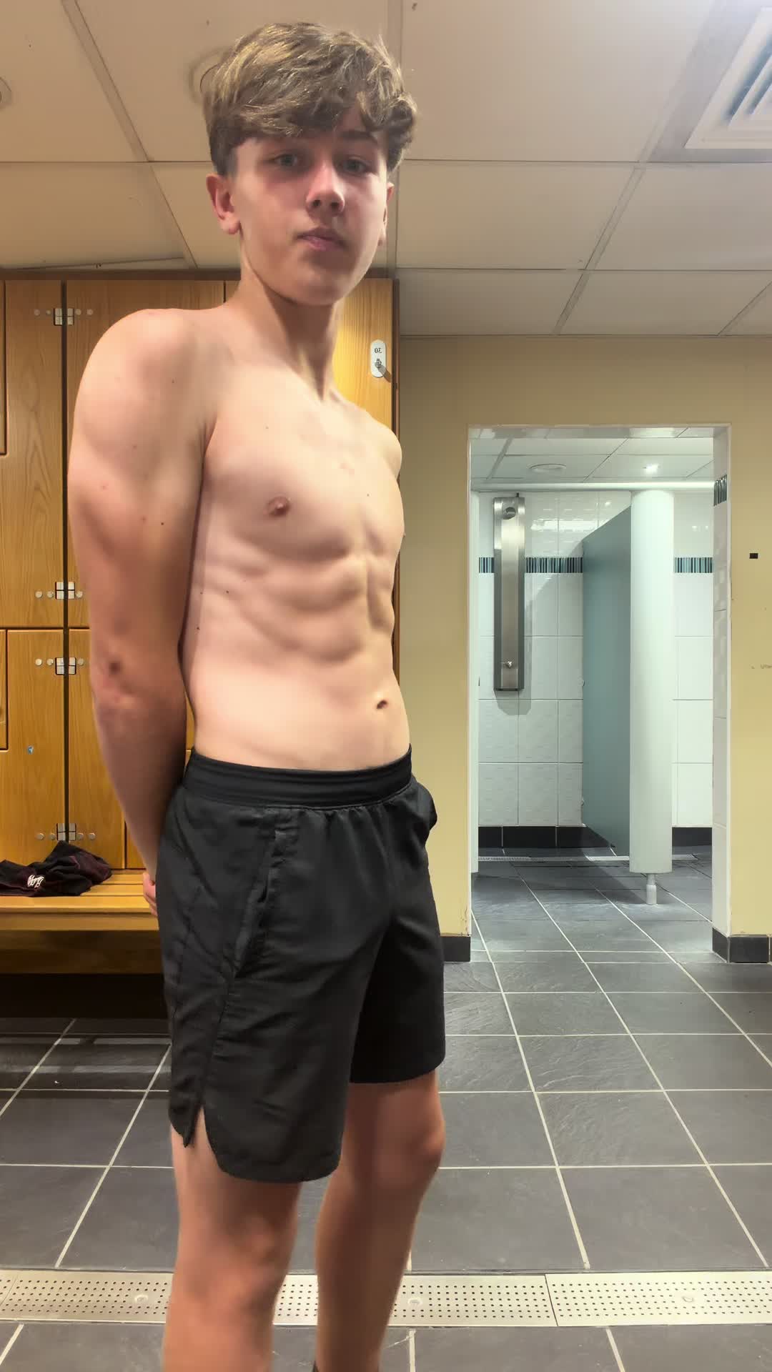 @dylanmogz