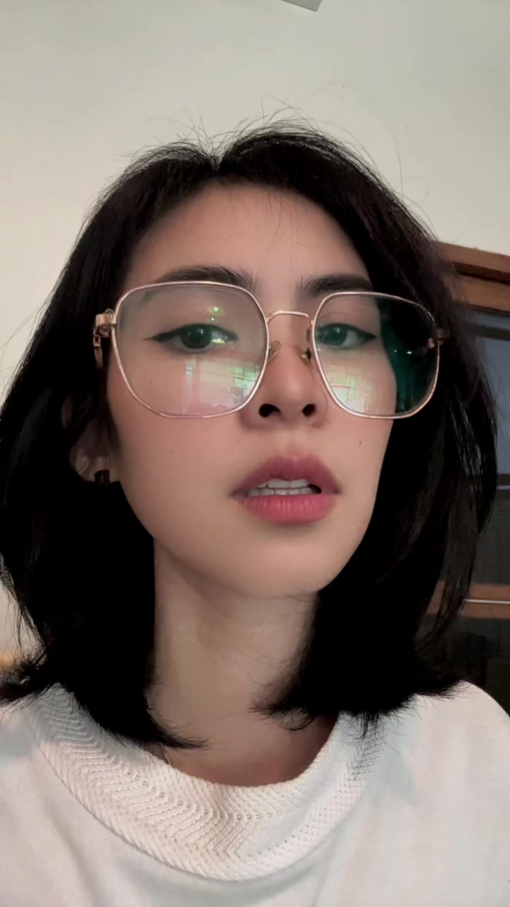 @ออยล์ที่ชอบงอนแฟนอะ 🖤