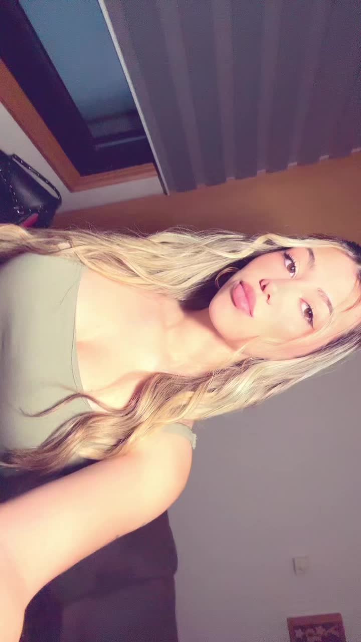 @María Losada