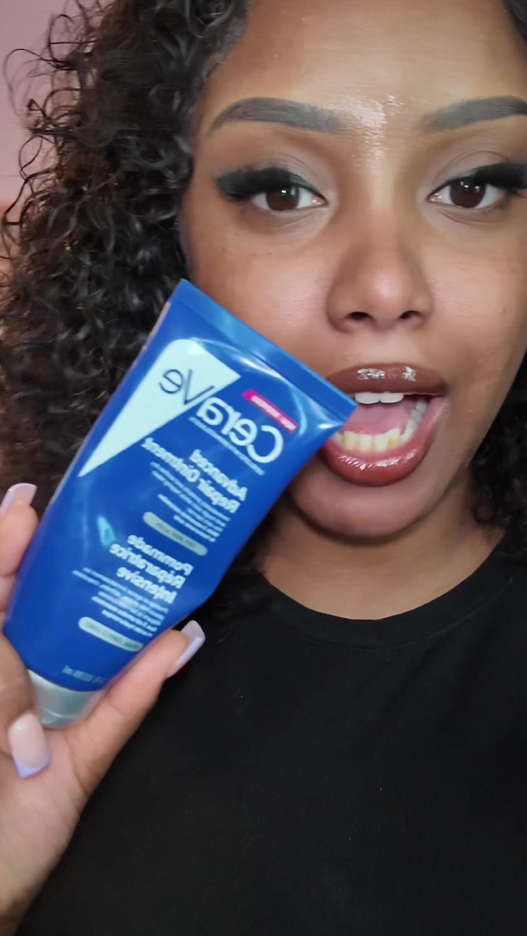 @BeatbyShi | Beauty Blogger📹