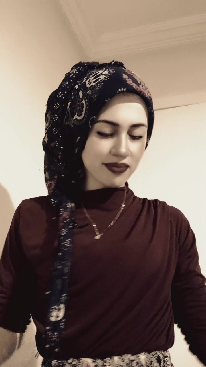 @elanur34343