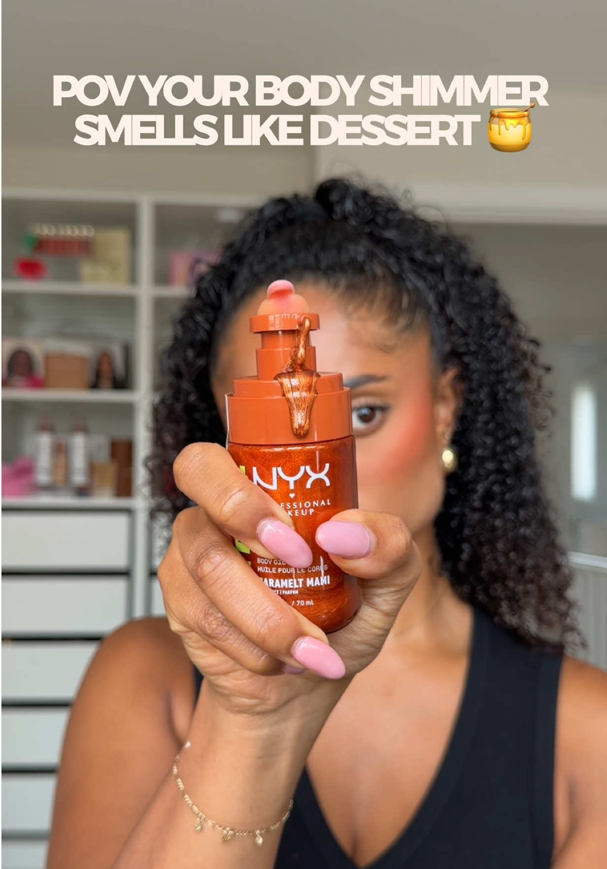 @Leila Nikea