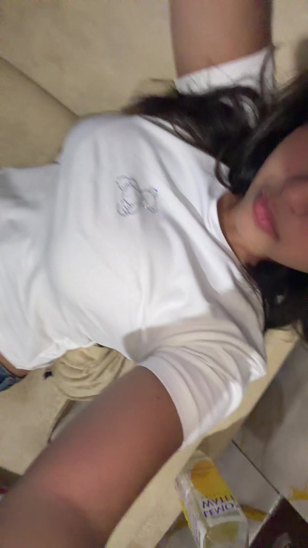 @vii