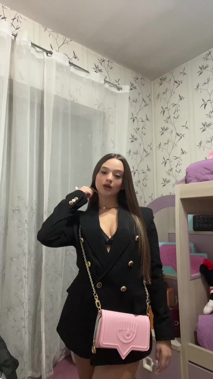 @mandanicianastasia