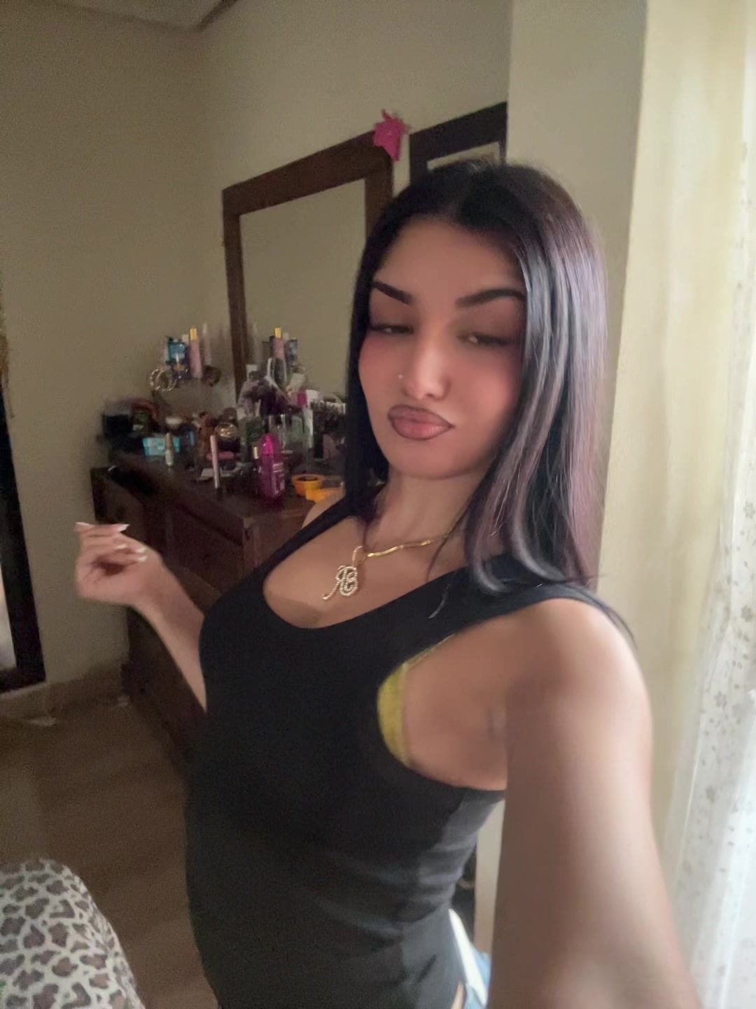 @<3
