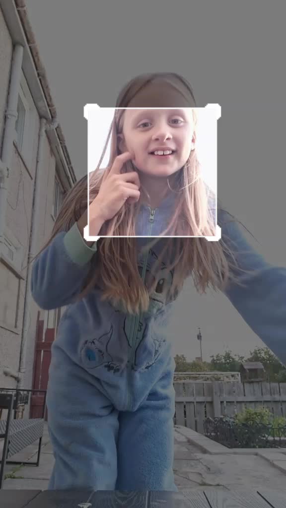 @Ariana Maria