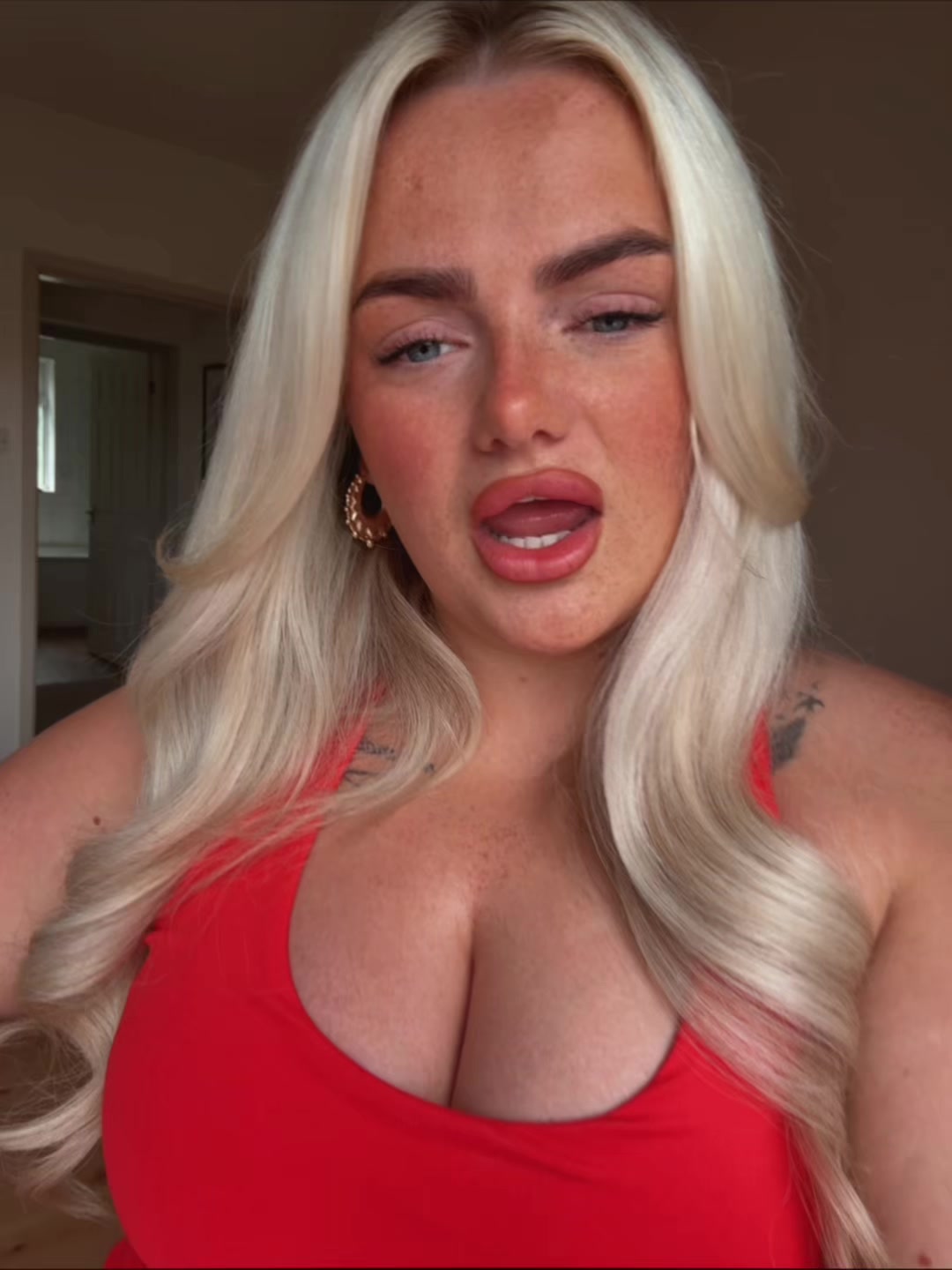 @V👸🏼