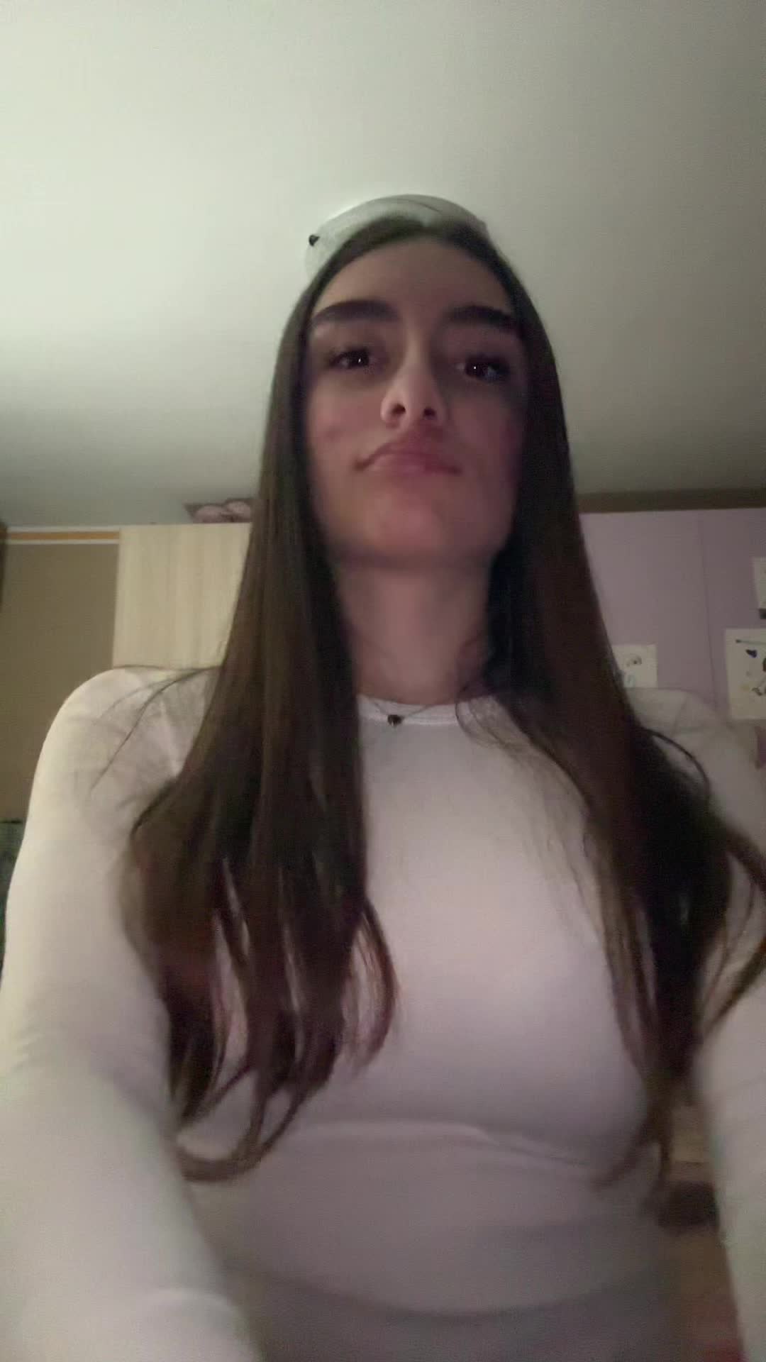 @noeeee