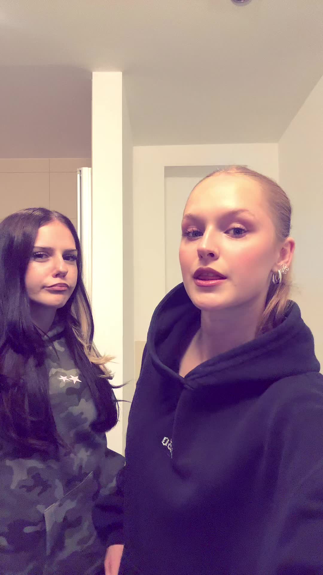 @Clara
