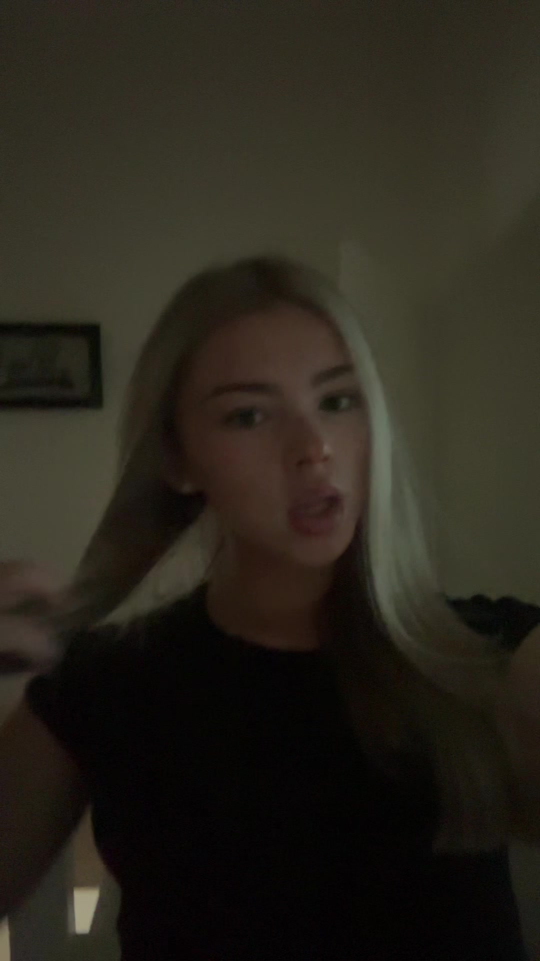 @lo