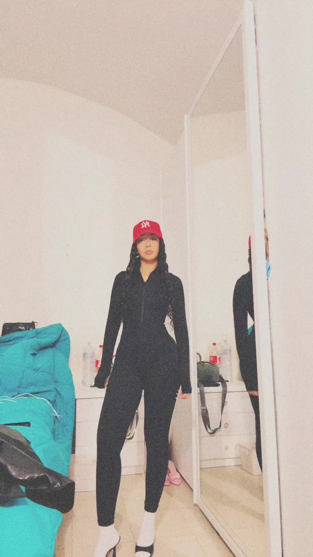 @_.nadia._