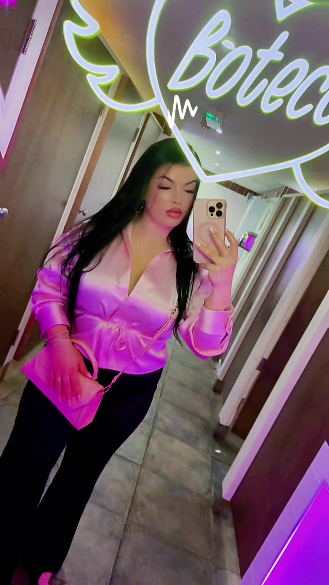 @oanavstoian