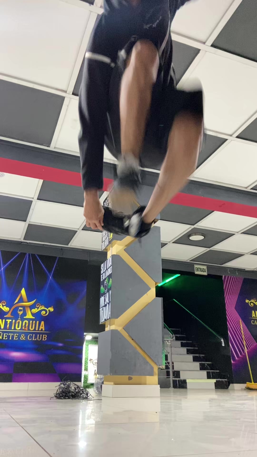 @Yvung Colocho