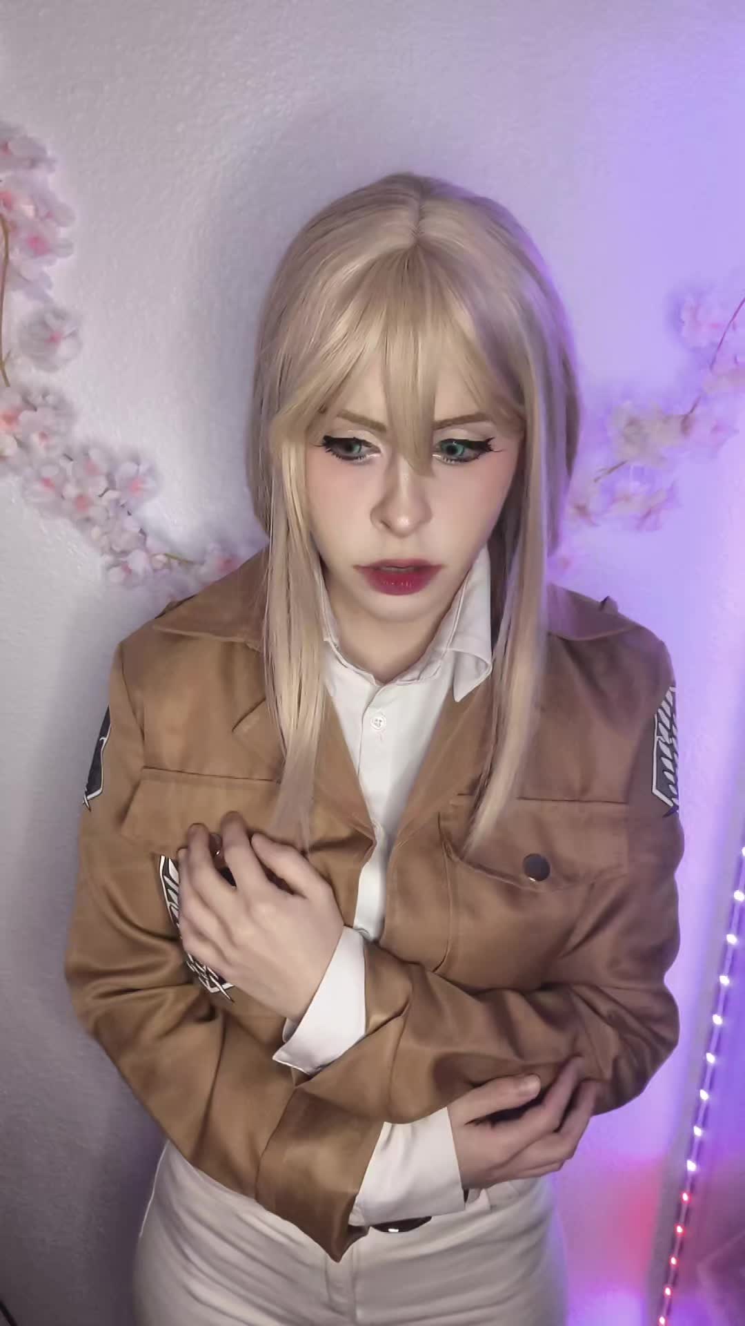 @AlinnaMoon 🌙