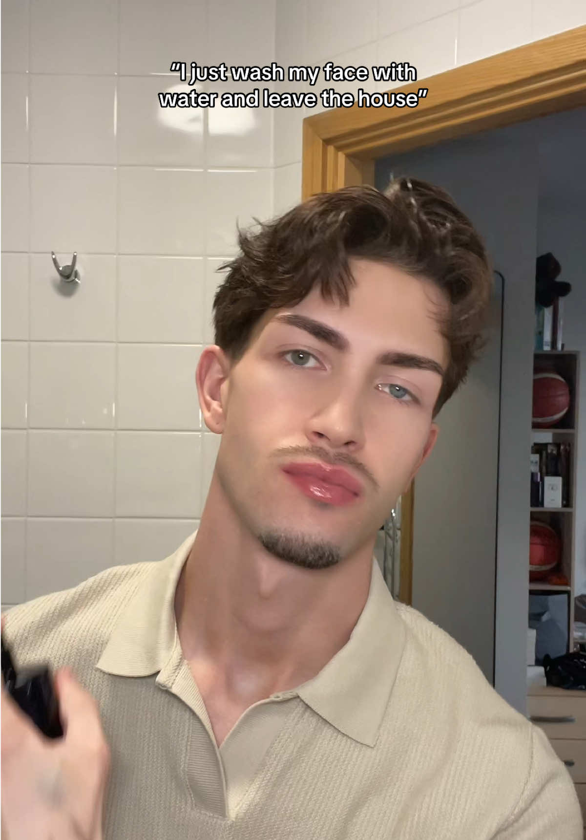 @sebbyjoη
