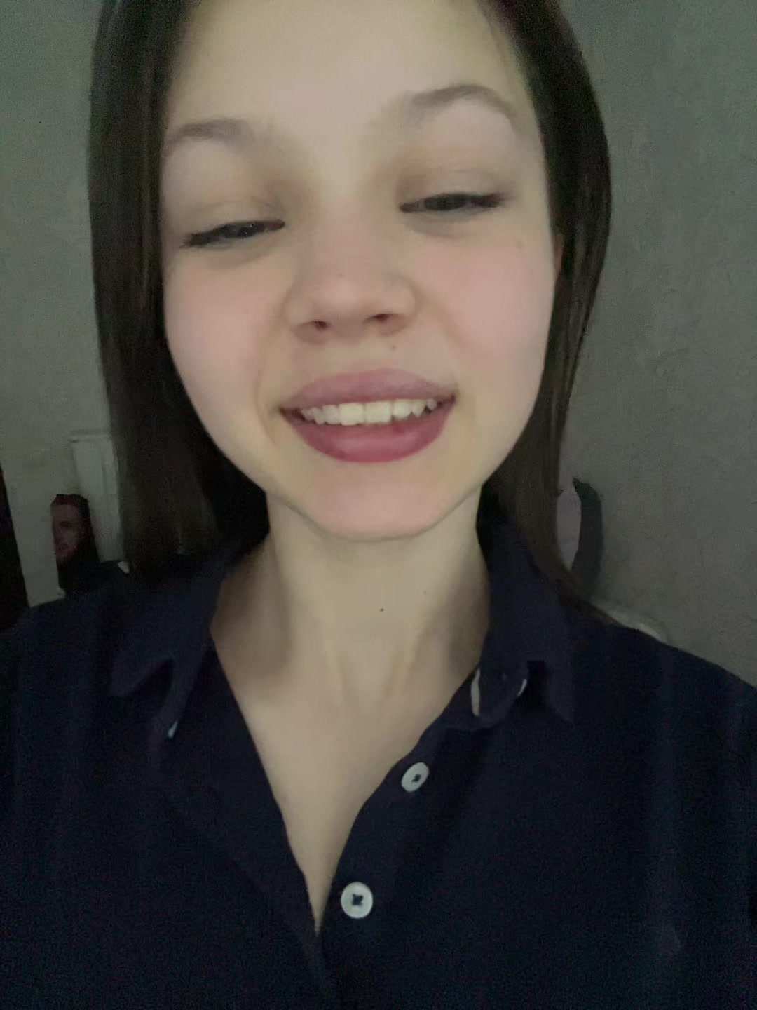 @palevaa_