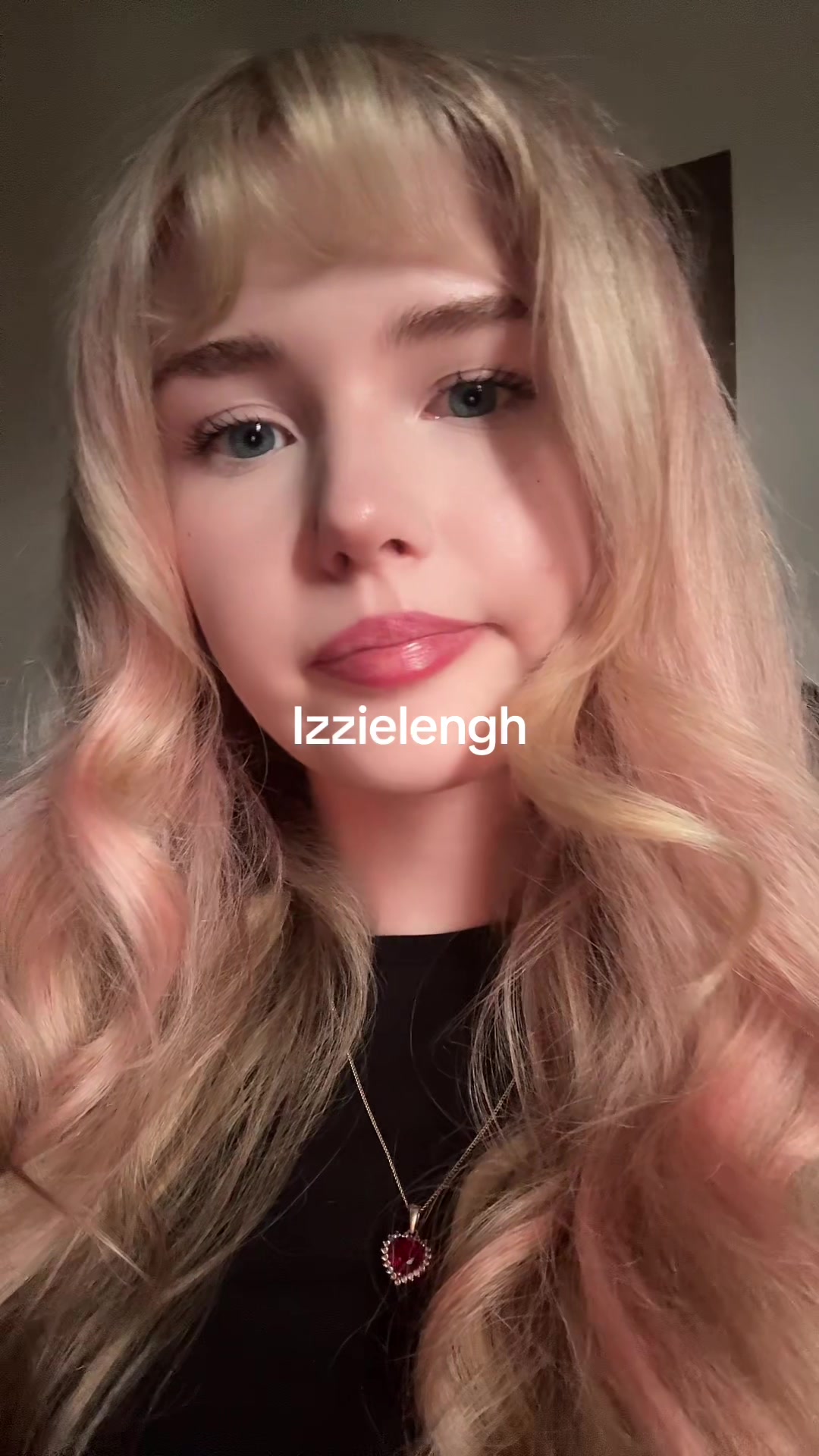 @❦