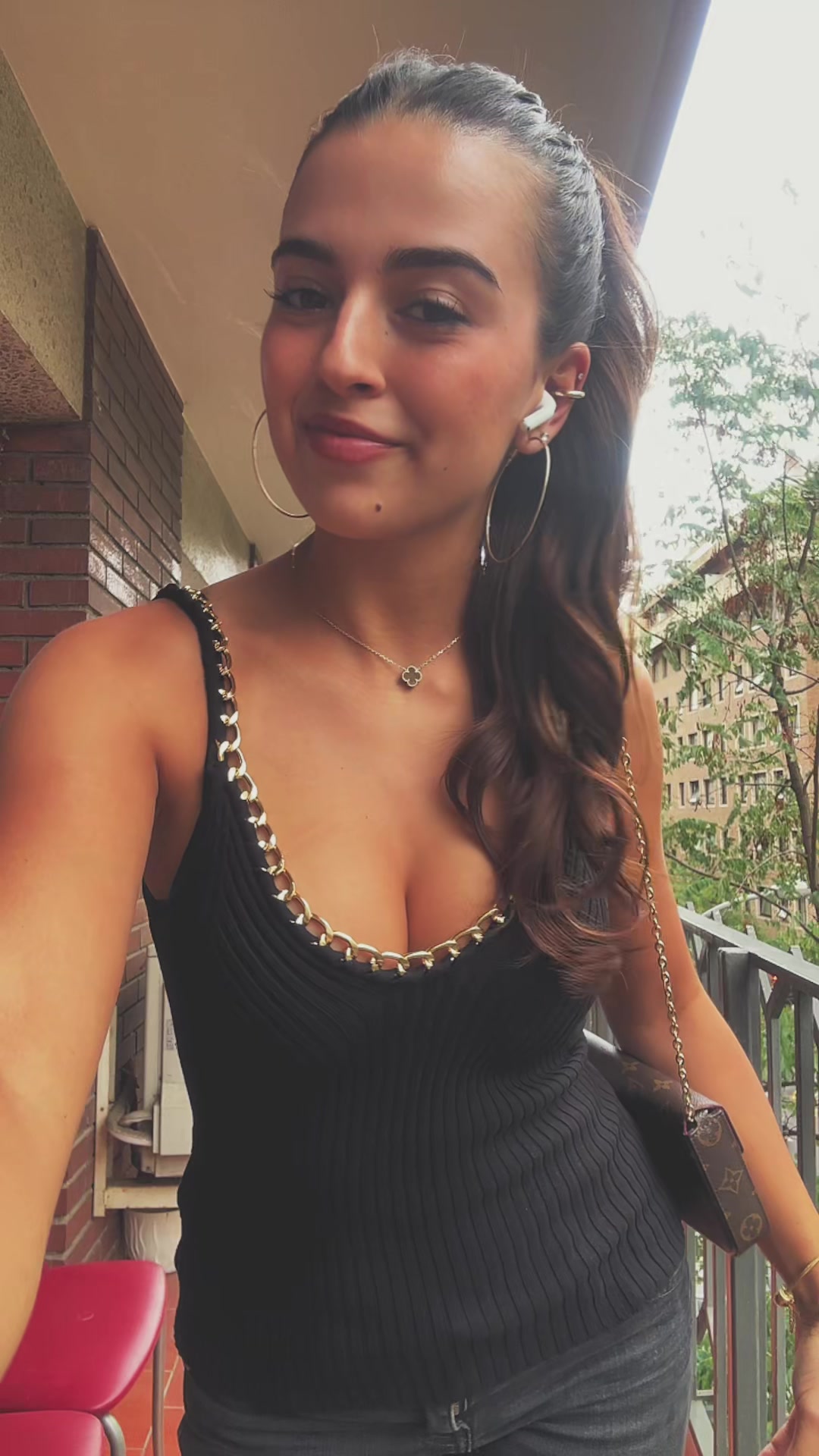@🫶🏽
