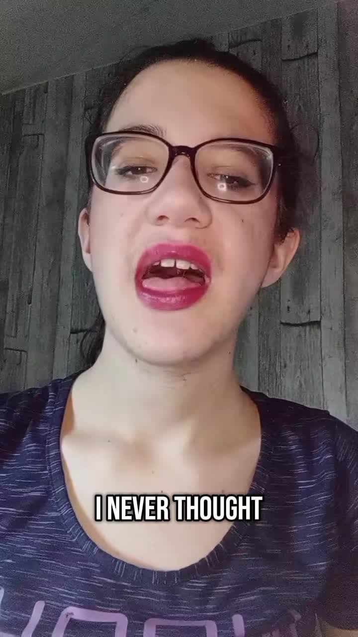 @marie.🎼🩵🖤💚
