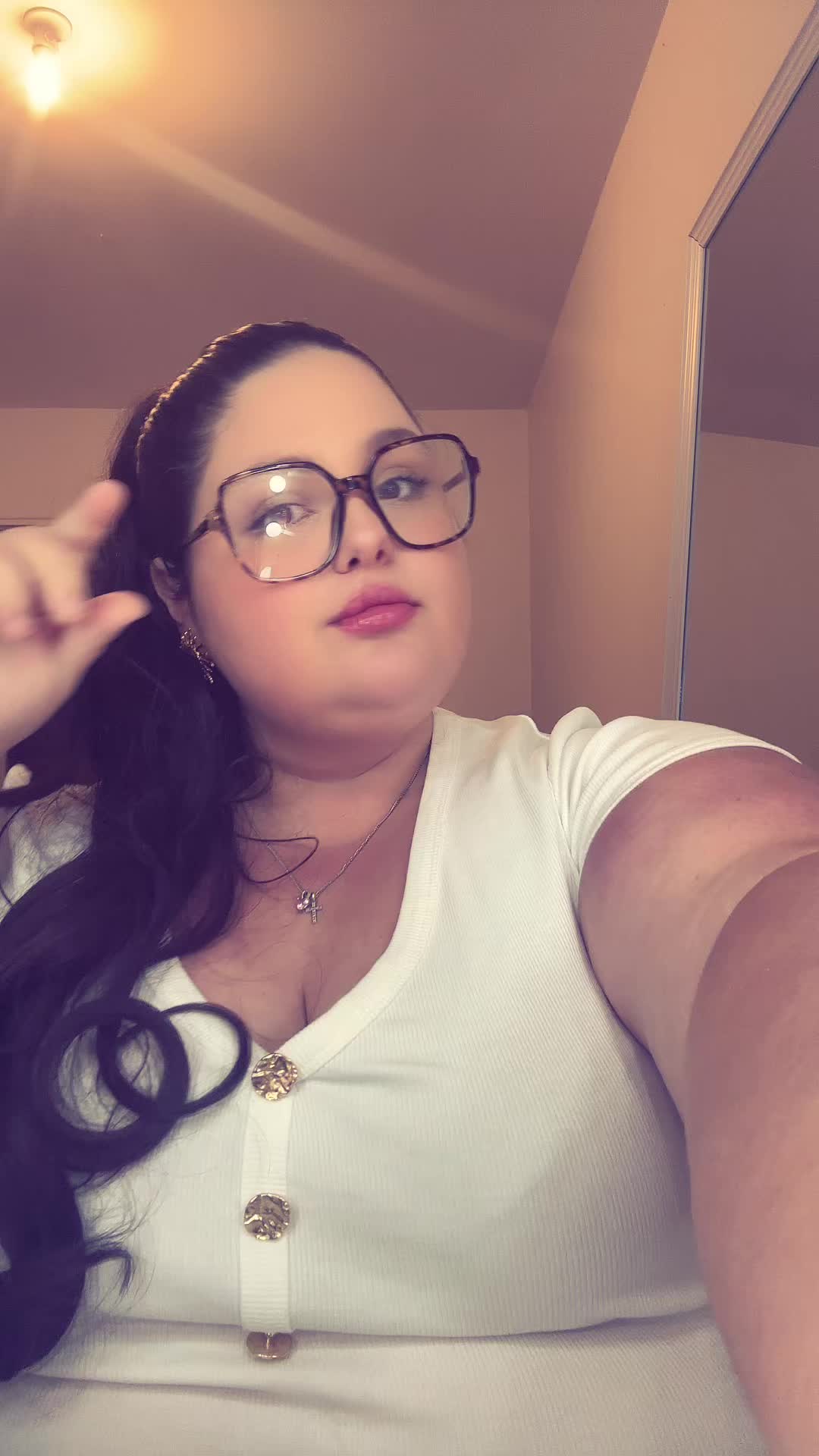 @curvyyitsme