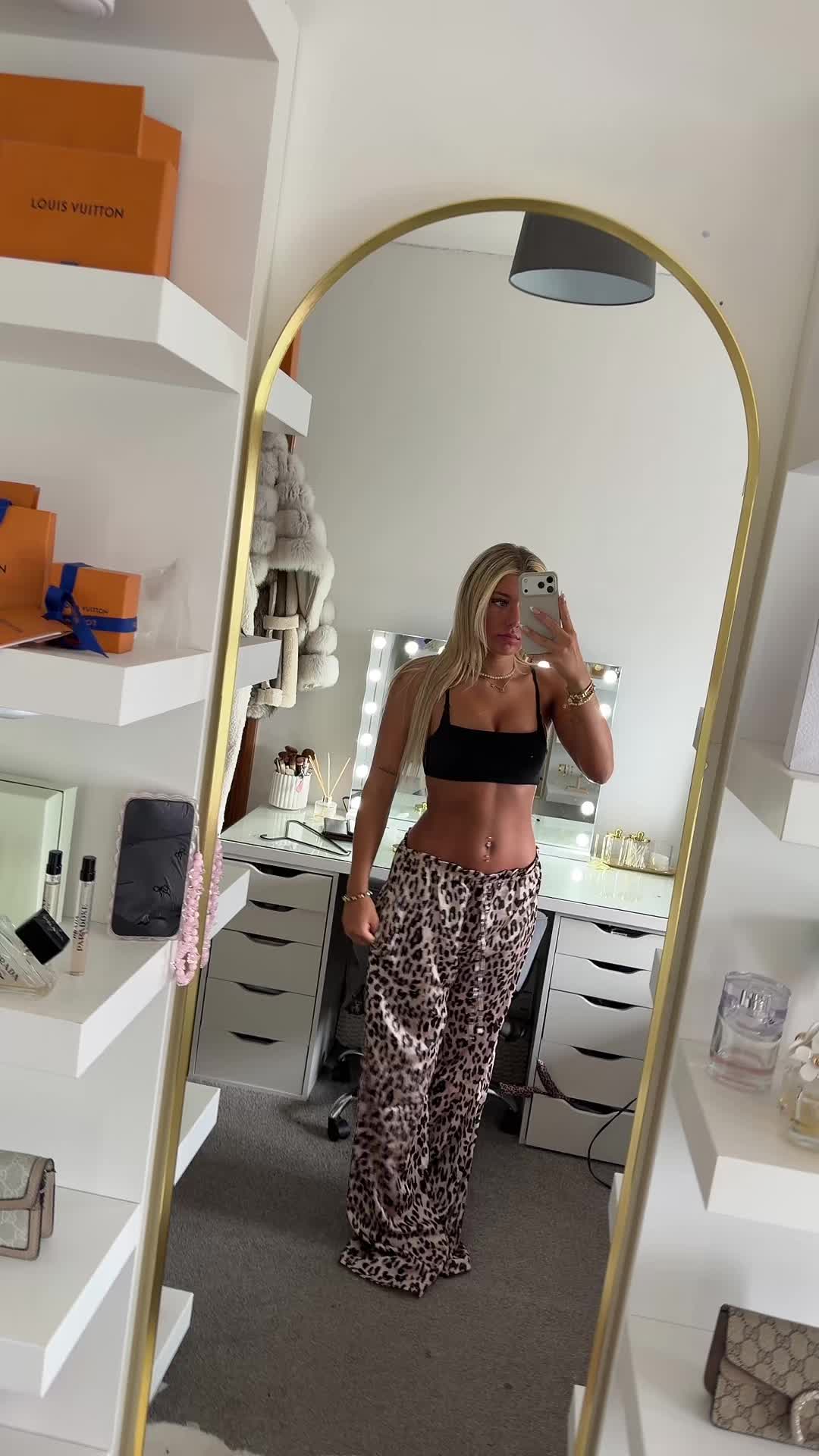 @Sophie.xo