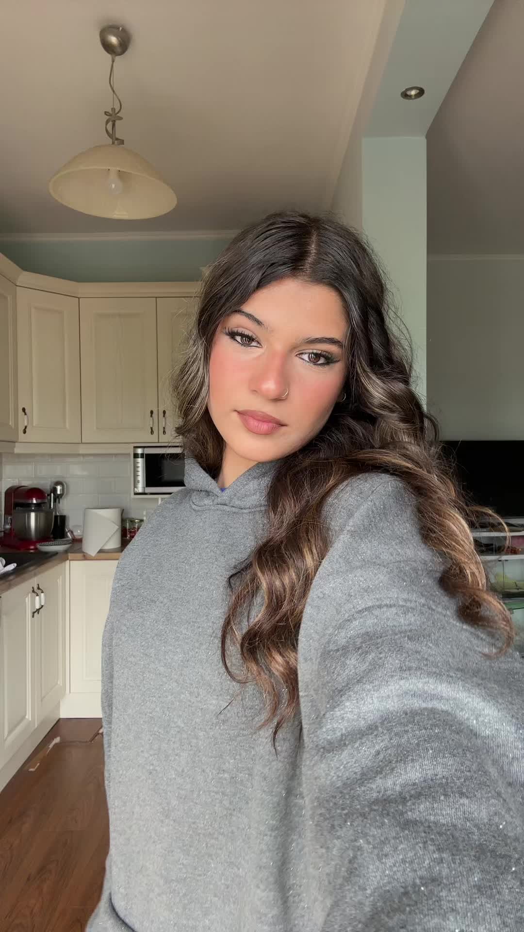 @Ioannidou