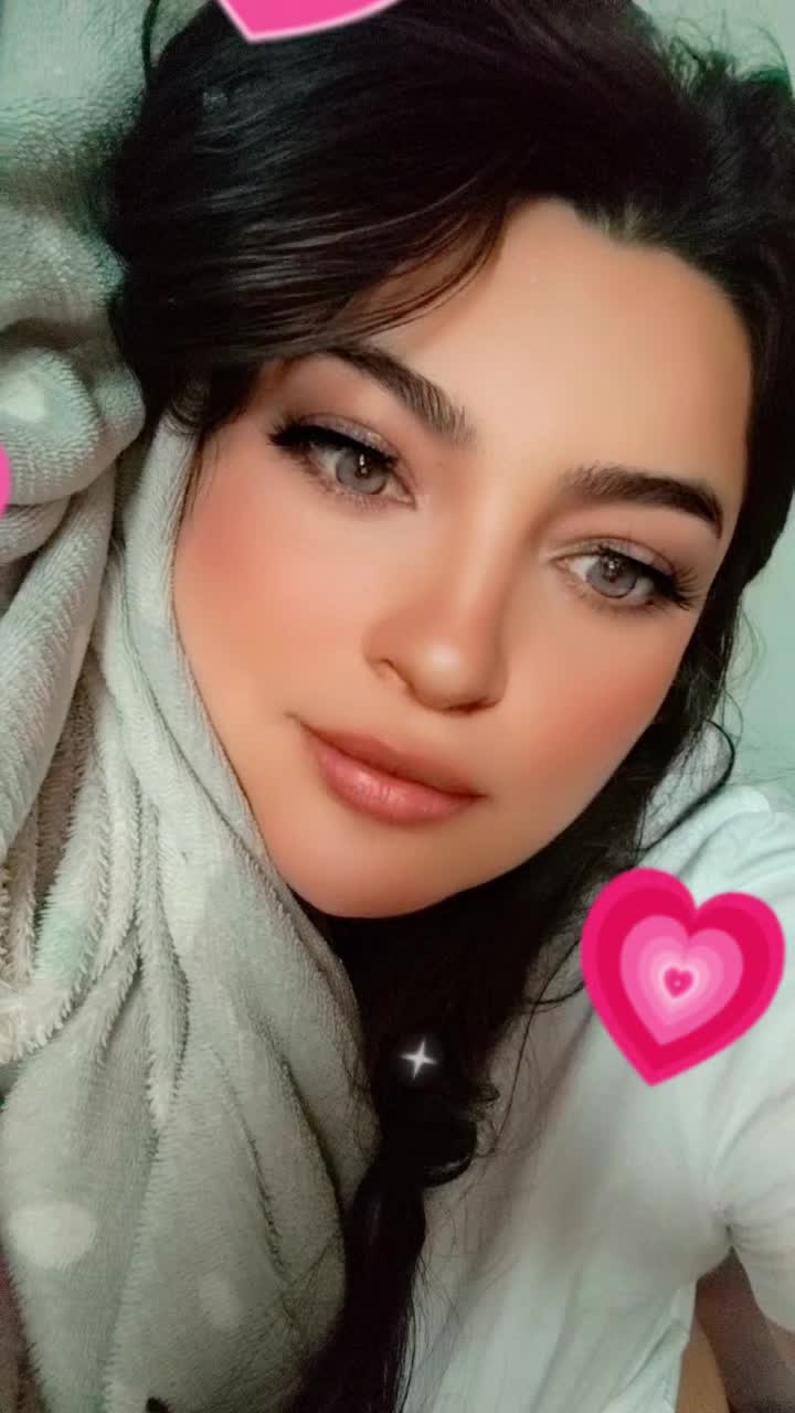 @LatinaEspañaJulianaOcampo👑