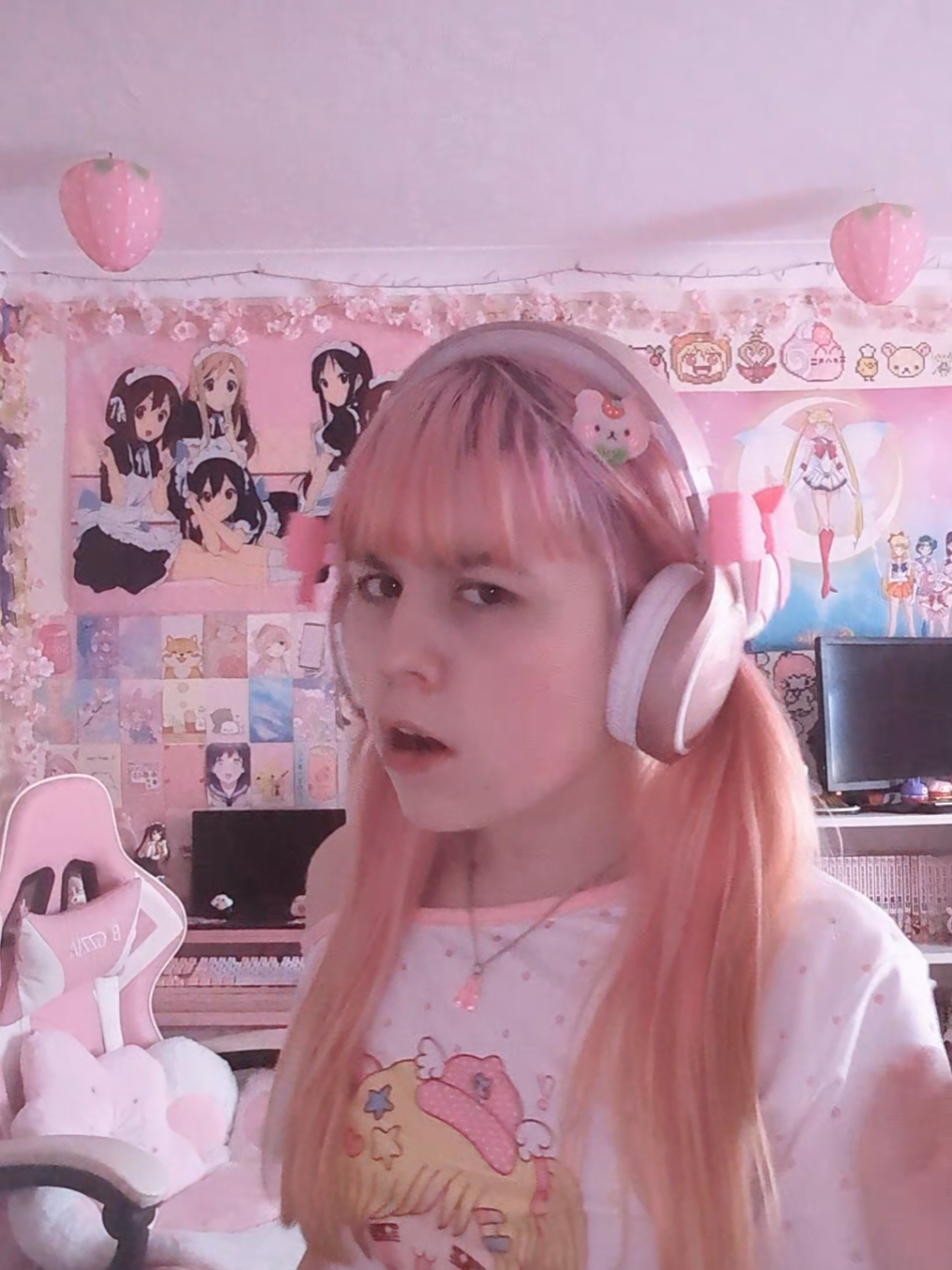 @Lillie-mae リリー・メイ 🌸🧁