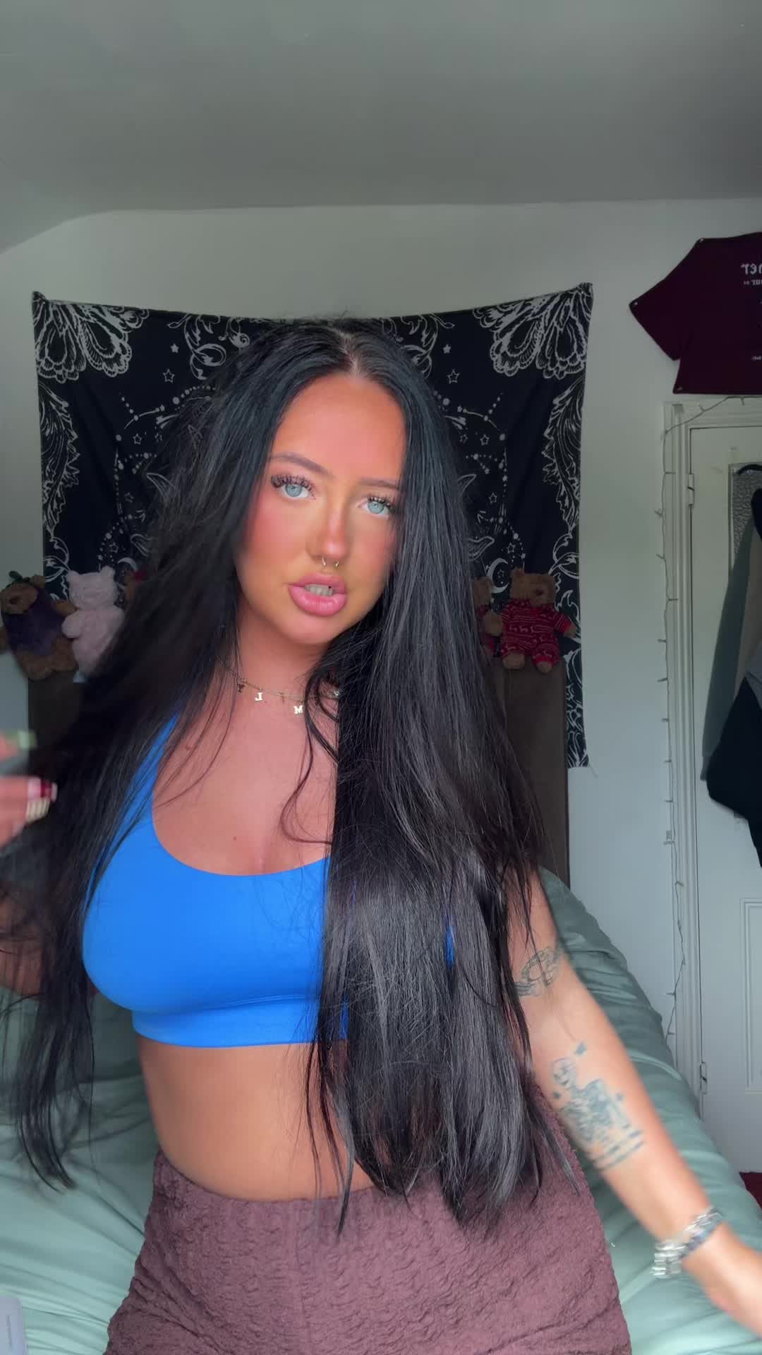 @emilycelia