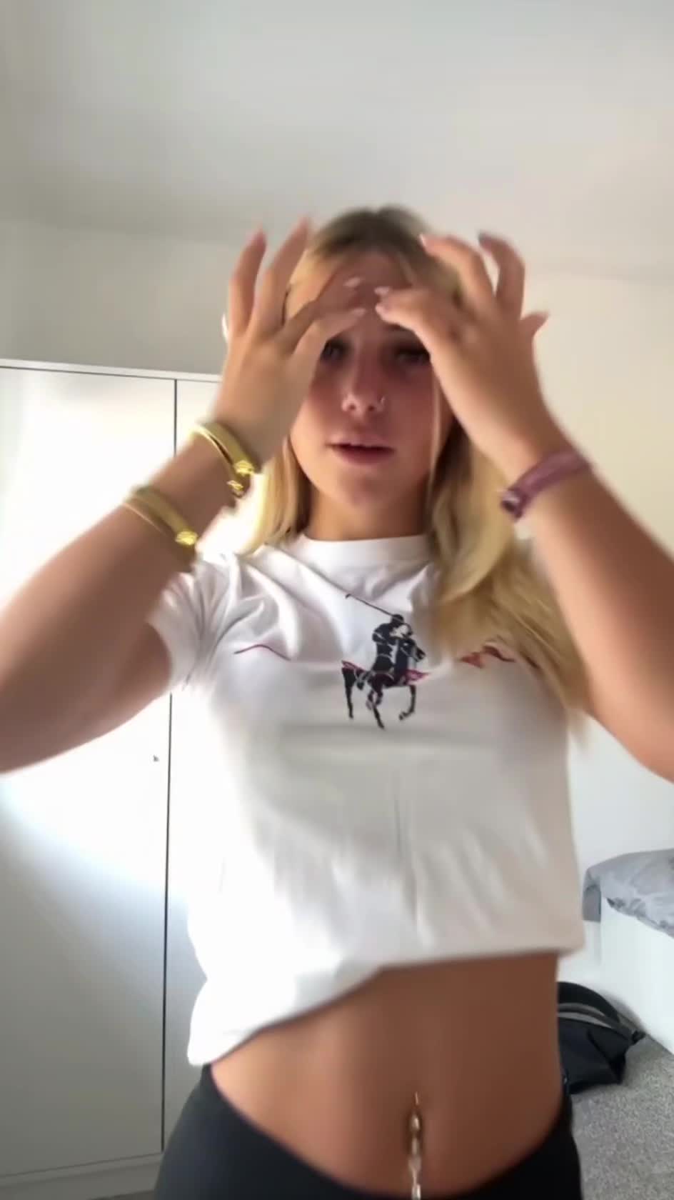 @𝑳ivꨄ