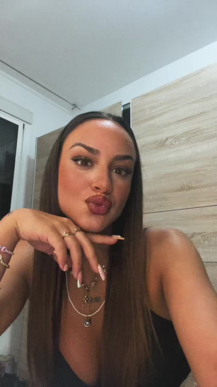 @useeer86798