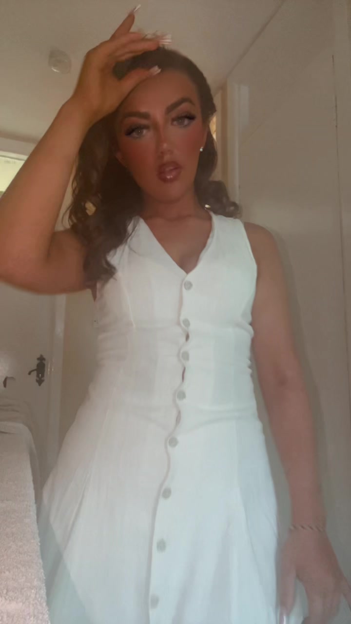 @ellensmag_18x